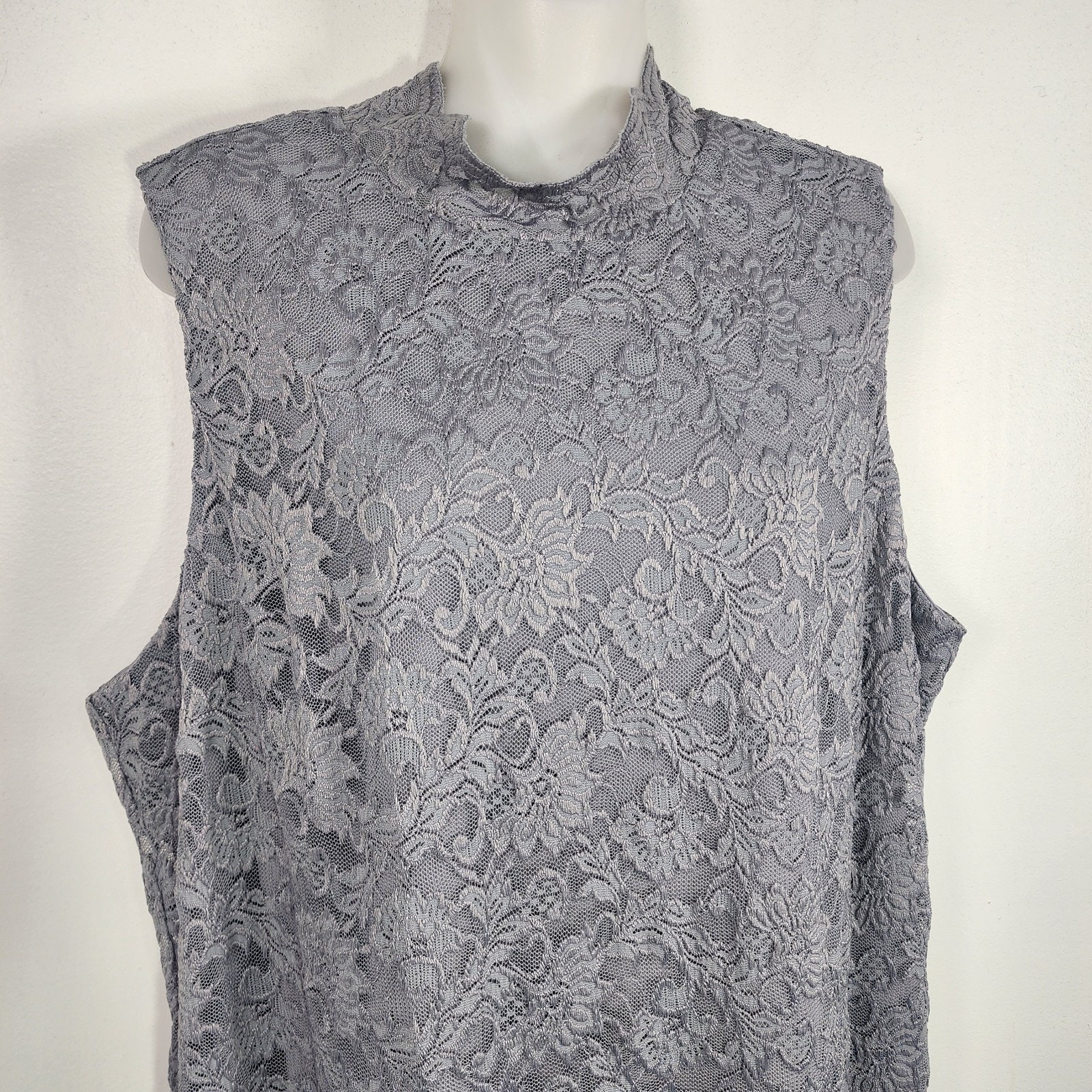 Susan Graver Womens Stretch Lace Mock Neck Sleeveless Top Grey Xl Lined Feminine — image 3 of 8